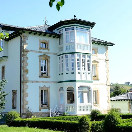 Hotel Rural El Solar Del Mazo 2*